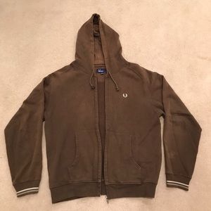 Fred Perry Hoodie.